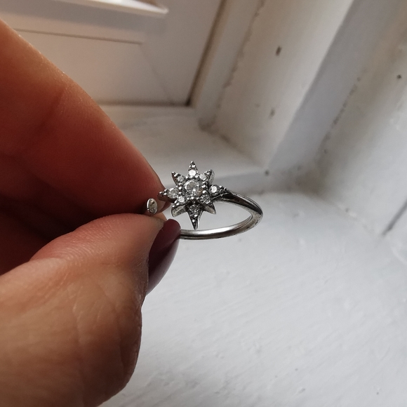 Sterling silver Starburst open band ring - Picture 3 of 8